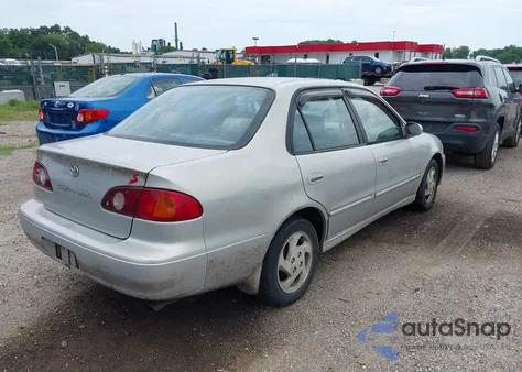2002 Toyota Corolla S из США, поврежденный, VIN 2T1BR12E62C551085